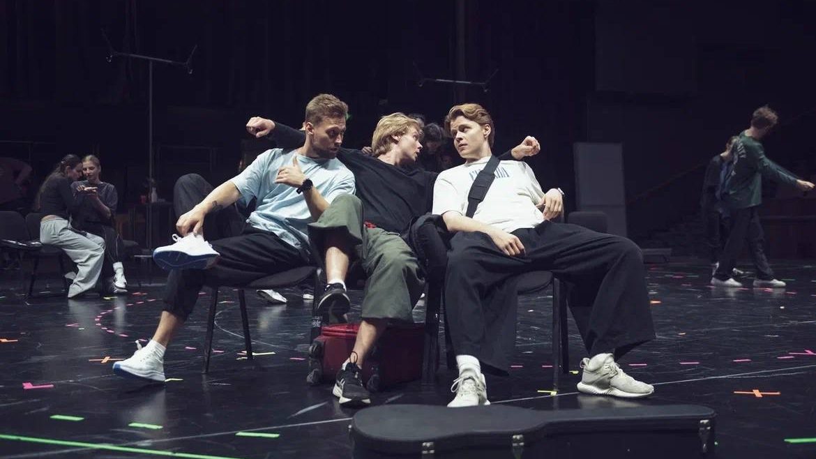 Фото с репетиции мюзикла Любовь без памяти Басты